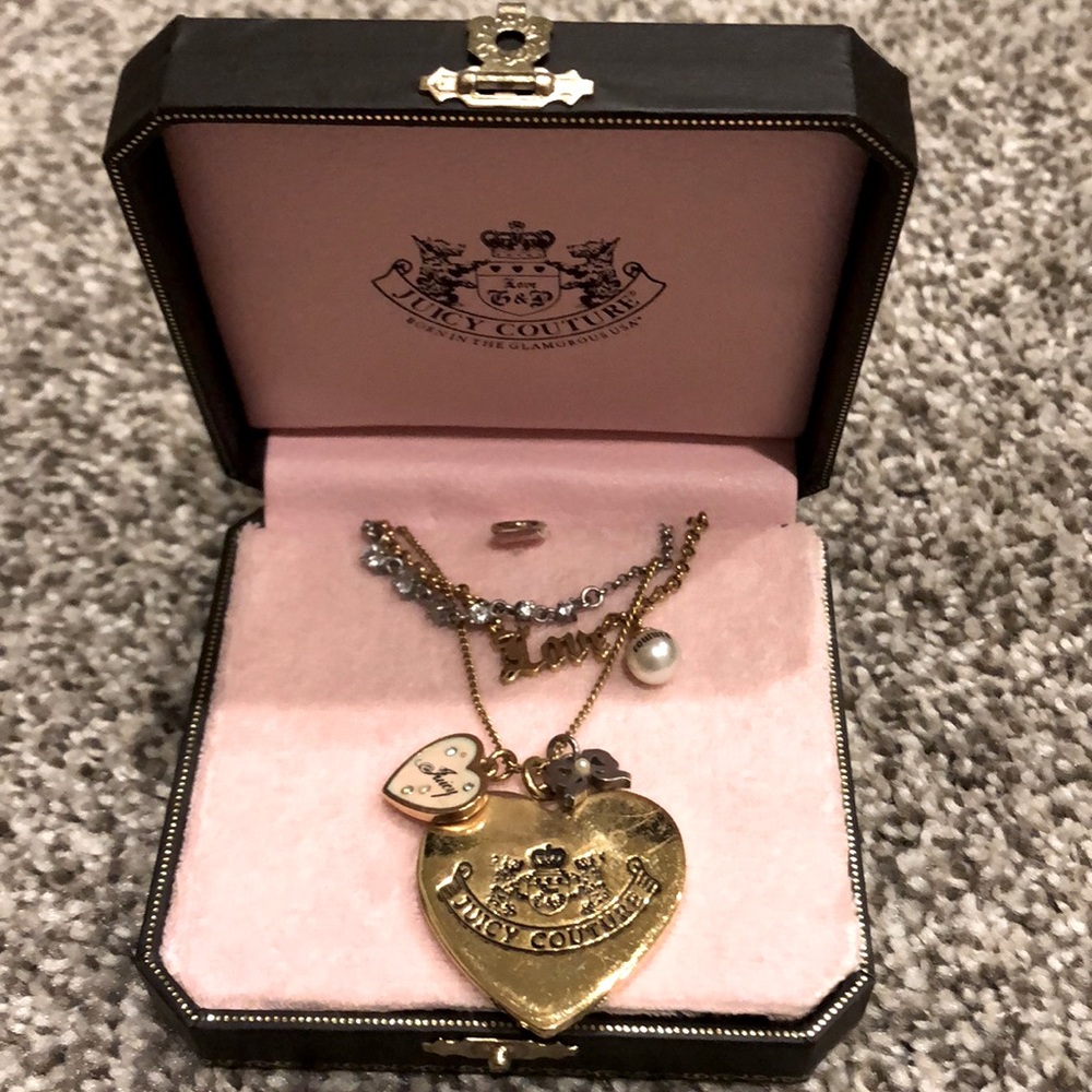 Juicy couture gold necklace